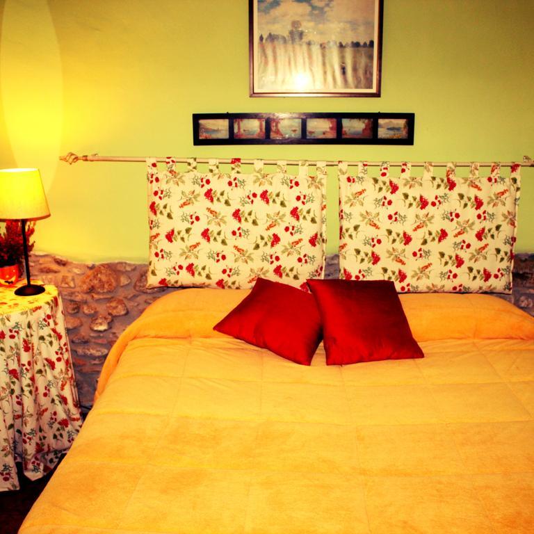 B&B Cascina Santa غافي الغرفة الصورة